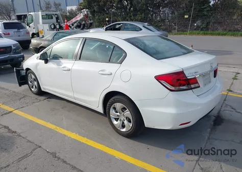 2015 Honda Civic Lx z USA, uszkodzony, nr VIN 2HGFB2F55FH516525